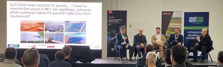 Expert panel discussing PV panel maintenance and performance at the Smart Energy Forum in Nitra.